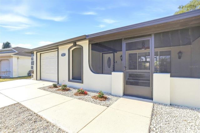 9821 LAKESIDE LANE, Port Richey, FL 34668