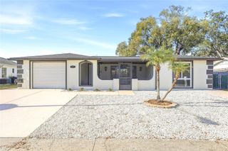 9821 LAKESIDE LANE, Port Richey, FL 34668