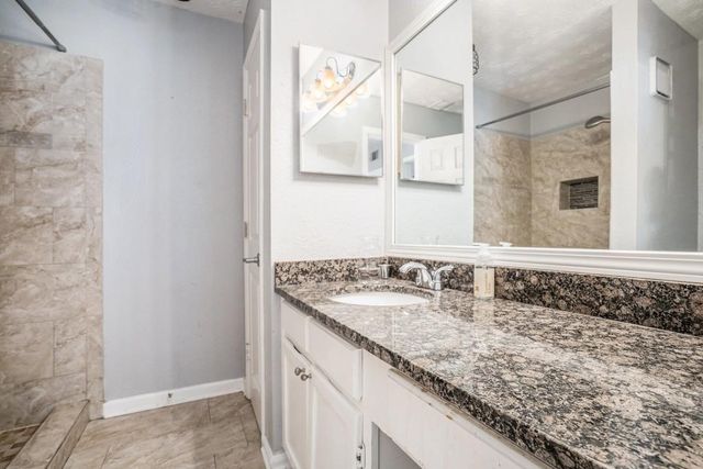 4001 Riverlook Parkway SE 203, Marietta, GA 30067