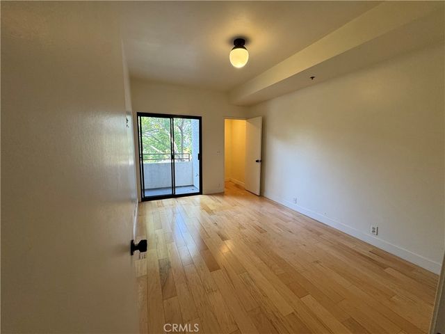 730 215 W 4th Street, Long Beach, CA 90802