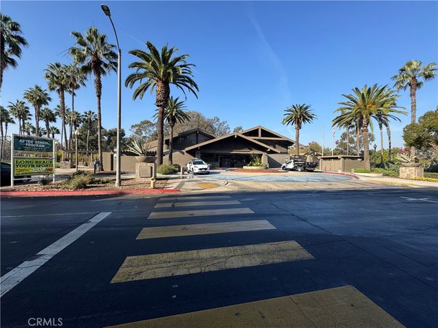 730 215 W 4th Street, Long Beach, CA 90802