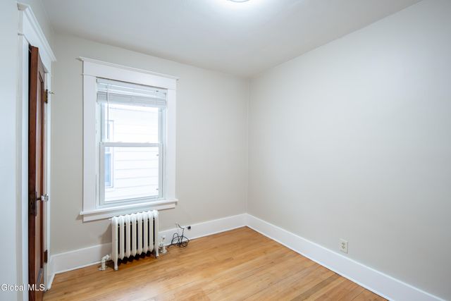 40 Pinewood Avenue, Albany, NY 12208