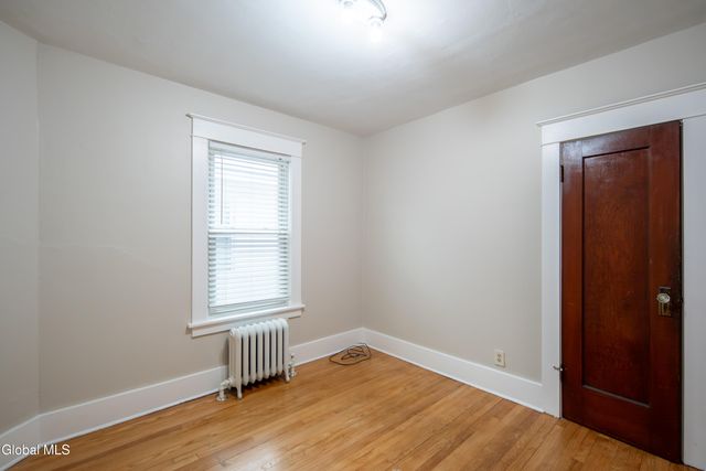 40 Pinewood Avenue, Albany, NY 12208