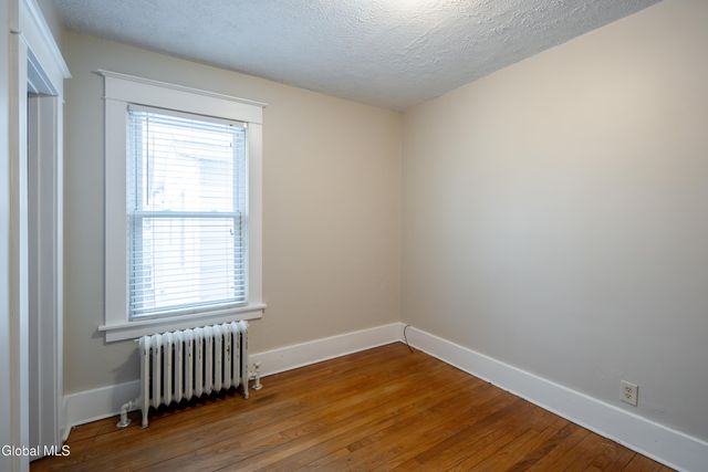 40 Pinewood Avenue, Albany, NY 12208