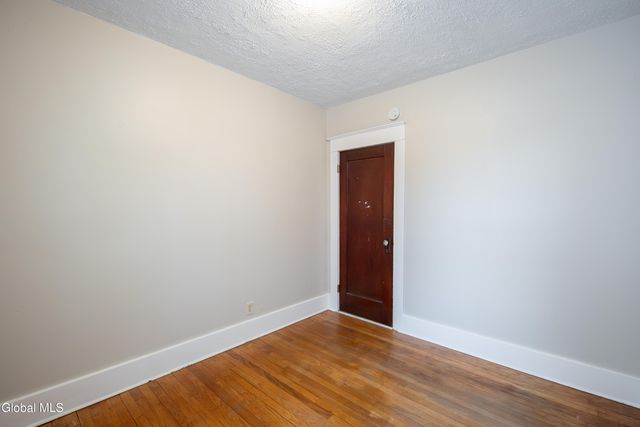 40 Pinewood Avenue, Albany, NY 12208