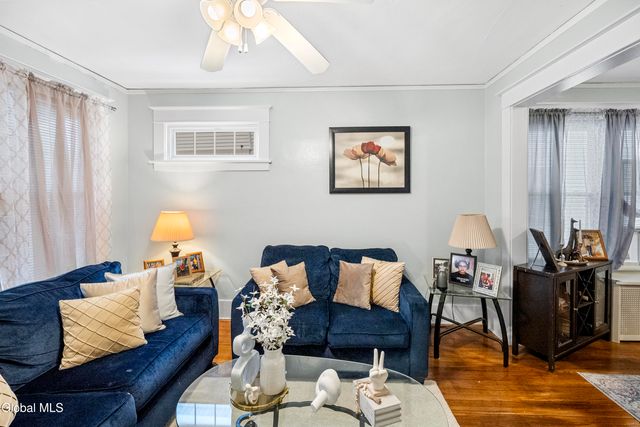 40 Pinewood Avenue, Albany, NY 12208