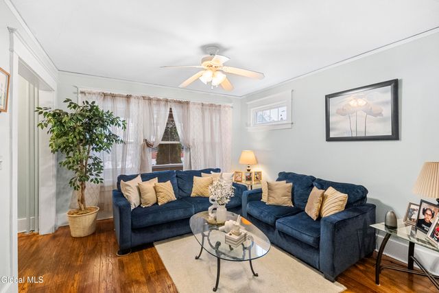 40 Pinewood Avenue, Albany, NY 12208