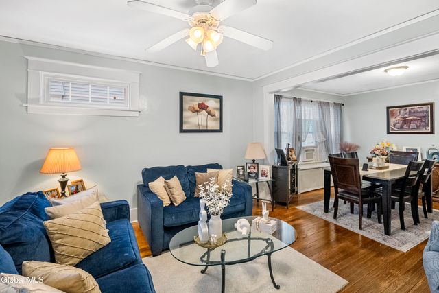 40 Pinewood Avenue, Albany, NY 12208