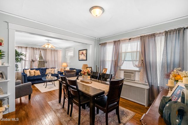 40 Pinewood Avenue, Albany, NY 12208