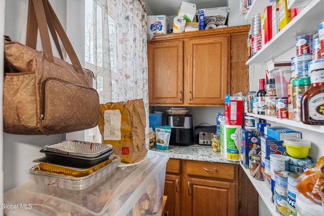 40 Pinewood Avenue, Albany, NY 12208