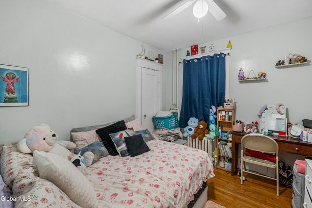 40 Pinewood Avenue, Albany, NY 12208