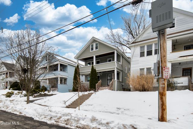 40 Pinewood Avenue, Albany, NY 12208