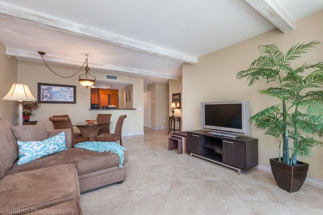 99 SE Mizner Boulevard 323, Boca Raton, FL 33432