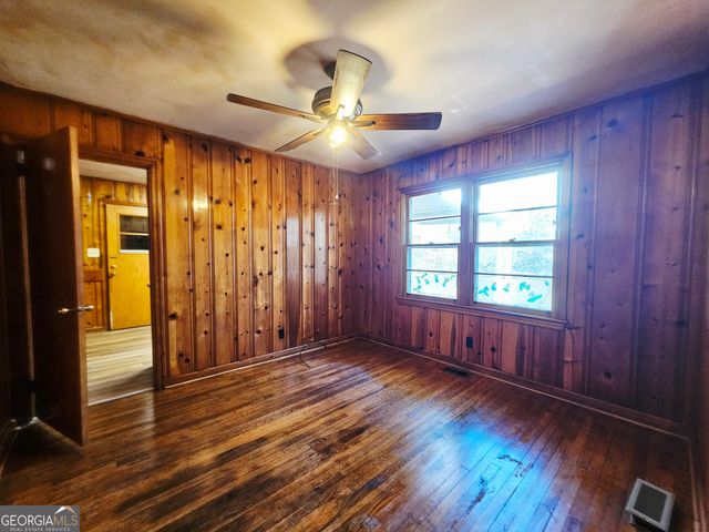 102 Dogwood Drive, Lagrange, GA 30241