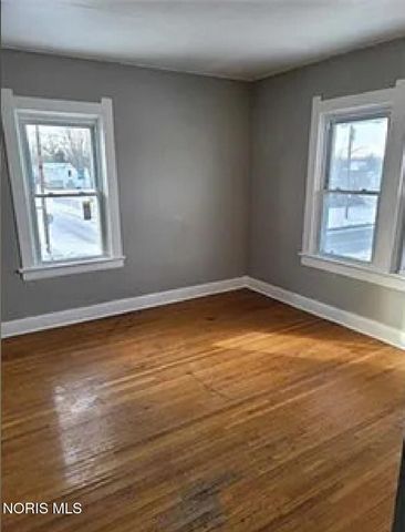 2332 Auburn Avenue, Toledo, OH 43606