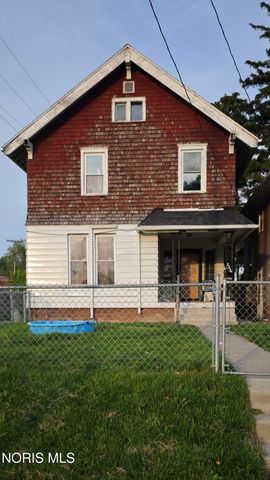 2332 Auburn Avenue, Toledo, OH 43606