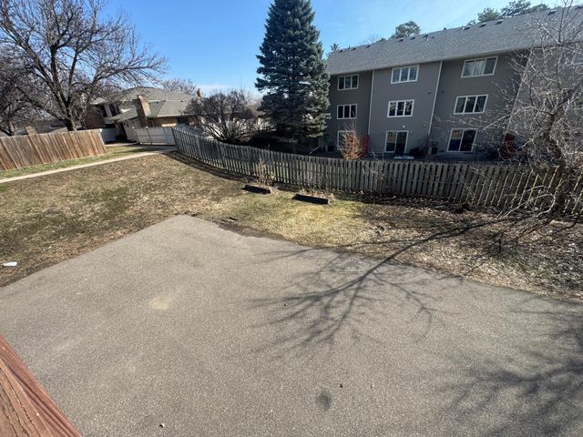 323 Van Buren Avenue N, Hopkins, MN 55343