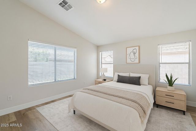 2518 W CARSON Road, Phoenix, AZ 85041