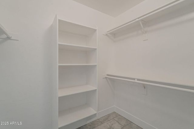 2518 W CARSON Road, Phoenix, AZ 85041