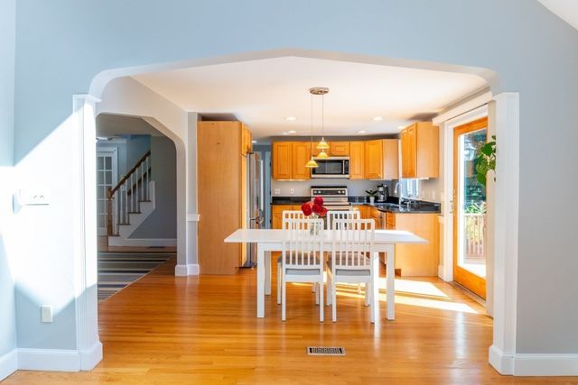 30 Colonial Avenue, Waltham, MA 02453