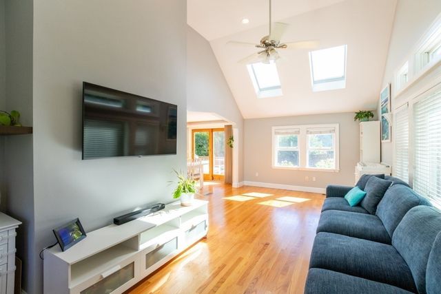 30 Colonial Avenue, Waltham, MA 02453