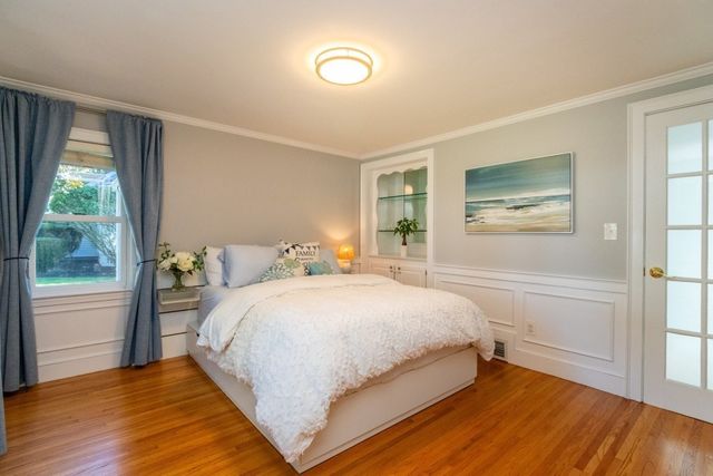 30 Colonial Avenue, Waltham, MA 02453