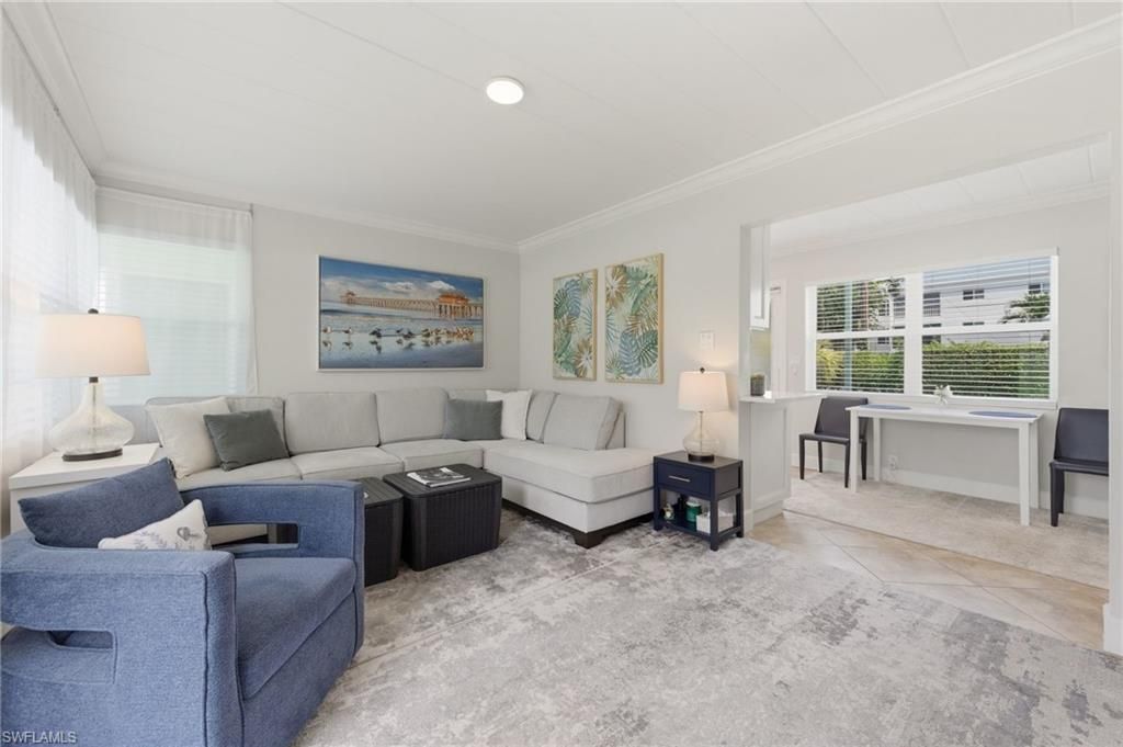 275 8th AVE S 275, NAPLES, FL 34102 — photo 2