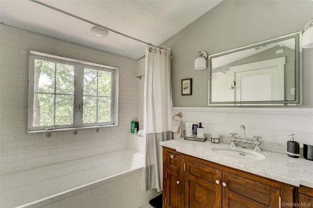 119 Lake Ridge Road, Narrowsburg, NY 12764
