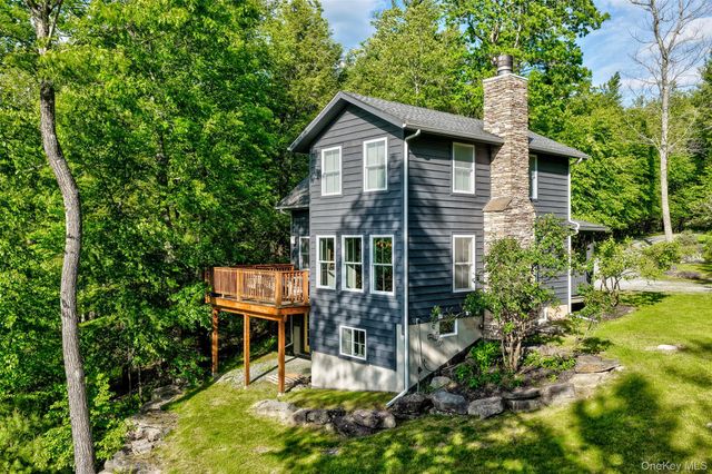 119 Lake Ridge Road, Narrowsburg, NY 12764