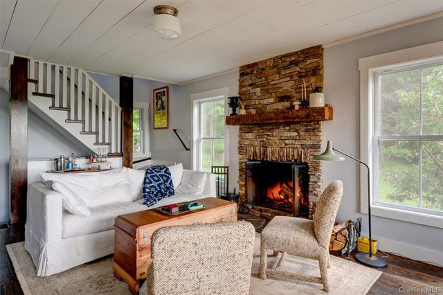 119 Lake Ridge Road, Narrowsburg, NY 12764