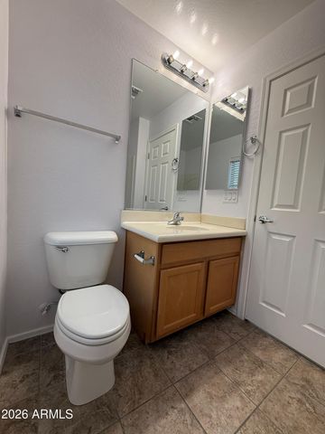 4752 E Laurel Avenue, Gilbert, AZ 85234