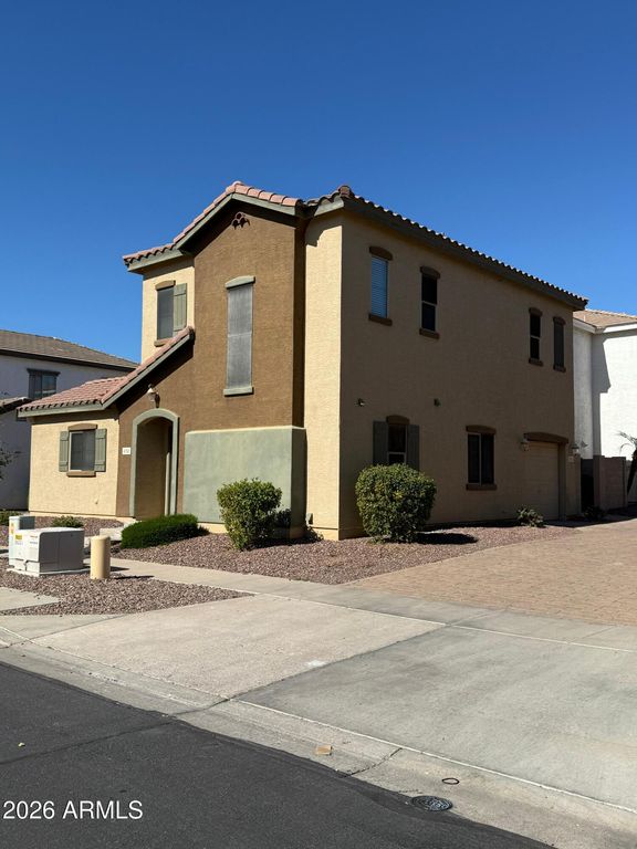 4752 E Laurel Avenue, Gilbert, AZ 85234