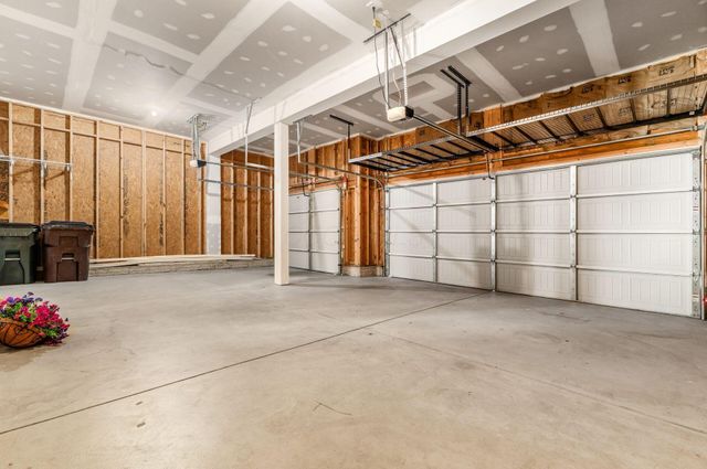 191 Red Oak Court, Commercial Point, OH 43116