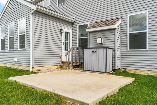 191 Red Oak Court, Commercial Point, OH 43116