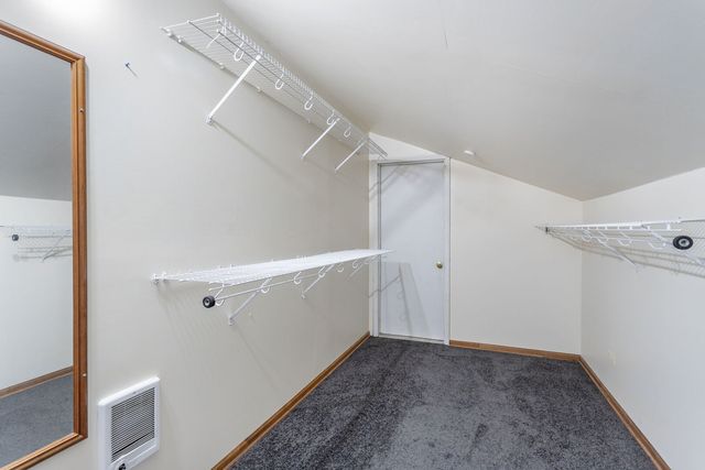 923 Ontario Drive, Romeoville, IL 60446