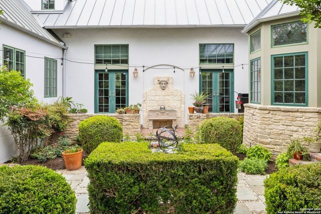 110 Turnberry Way, San Antonio, TX 78230