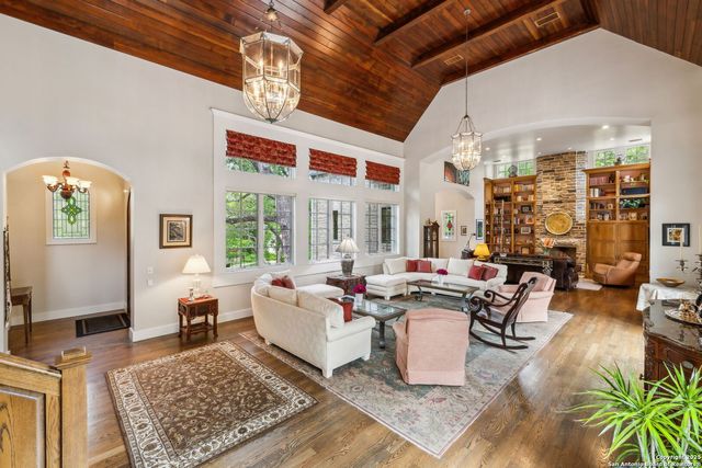 110 Turnberry Way, San Antonio, TX 78230