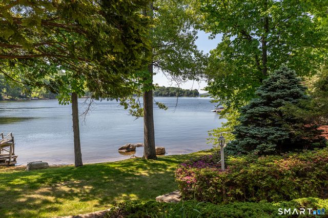 9 Oak Point Club, New Milford, CT 06776