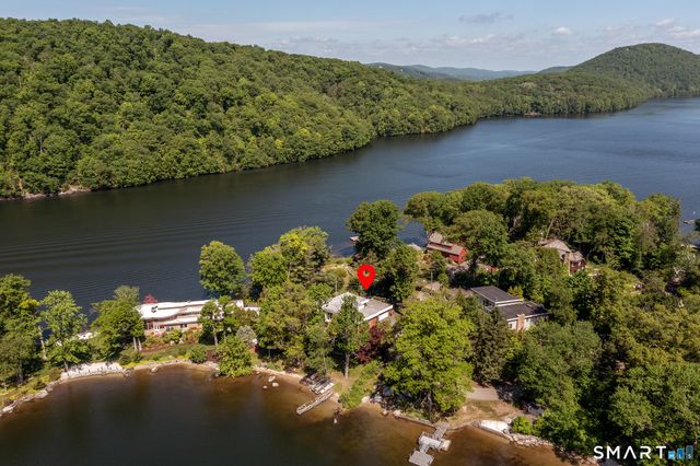 9 Oak Point Club, New Milford, CT 06776
