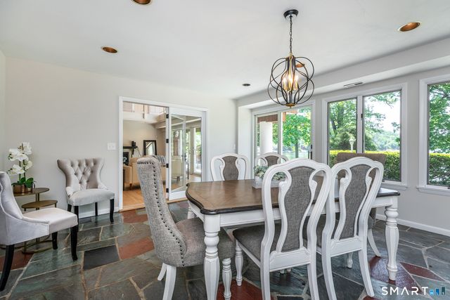 9 Oak Point Club, New Milford, CT 06776