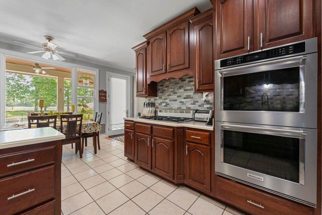 815 GLADE SPRINGS DR, Somerville, TN 38068