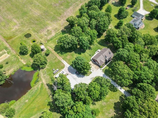 815 GLADE SPRINGS DR, Somerville, TN 38068