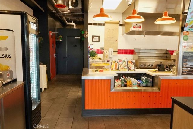 7600 Balboa Blvd 109, Van Nuys, CA 91406