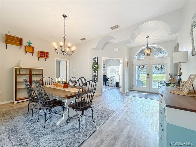 5548 N Sierra Terrace, Beverly Hills, FL 34465