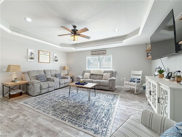 5548 N Sierra Terrace, Beverly Hills, FL 34465