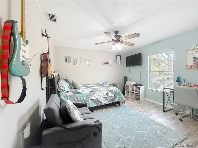 5548 N Sierra Terrace, Beverly Hills, FL 34465