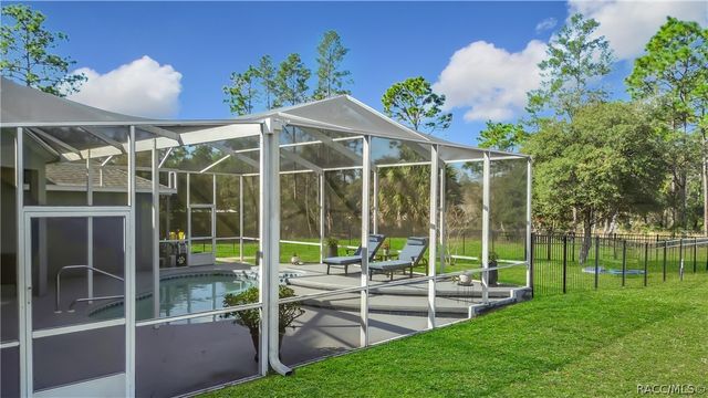 5548 N Sierra Terrace, Beverly Hills, FL 34465