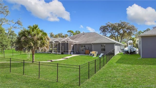 5548 N Sierra Terrace, Beverly Hills, FL 34465