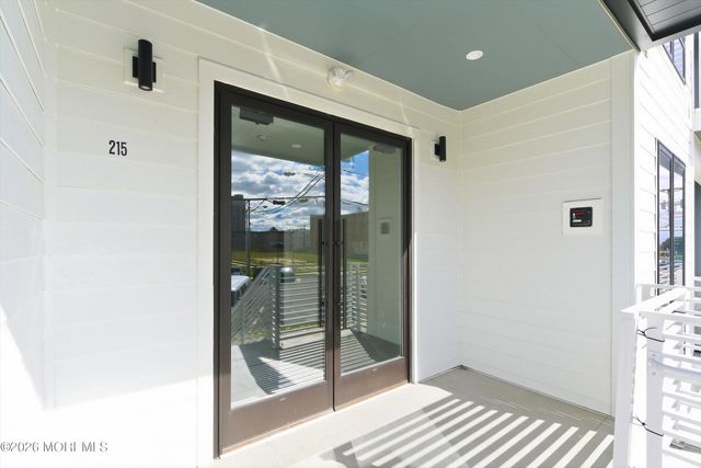 215 2nd Avenue 104, Asbury Park, NJ 07712