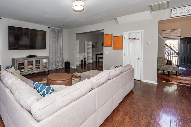 181 Carolina Wren Avenue, Moncks Corner, SC 29461